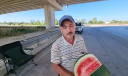ÇEKİRDEKSİZ KARPUZLAR ERFELEK YOLU ÜZERİNDE