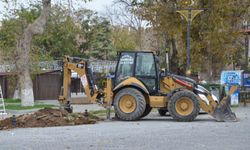 UĞUR MUMCU MEYDANI’NDA KALDIRIM ÇALIŞMALARI