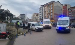 SİNOP’TA OTOMOBİL İLE MOTOSİKLET ÇARPIŞTI: 1 YARALI