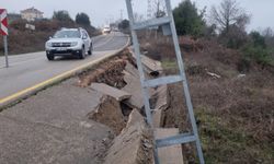 GAZETECİ AKSU; "ÖNLEM ALINMAZSA BU YOL DENİZE KADAR GİDER"