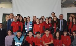 KARADENİZ SAHİLLERİNDEN TOPLANAN ATIKLAR SİNOP’TA SANATA DÖNÜŞTÜ