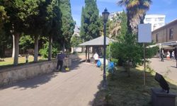 TARİHİ CAMİNİN AVLUSU YAZ SEZONUNA HAZIRLANDI