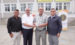 OSMAN AKSU’YA ANLAMLI PLAKET