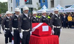 TEKNE KAZASINDA HAYATINI KAYBEDEN POLİS MEMURU İÇİN TÖREN DÜZENLENDİ
