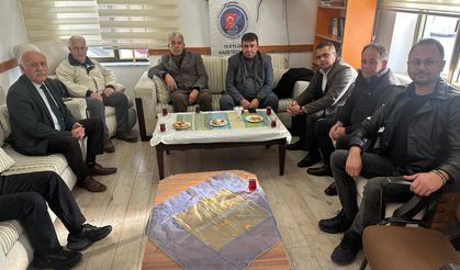 CHP SİNOP TEŞKİLATI VE EMEKLİ SEN’DEN BASINA 10 OCAK ZİYARETİ