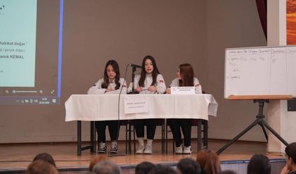 SİNOP’TA ÖĞRENCİLERDEN NEFES KESEN MÜNAZARA