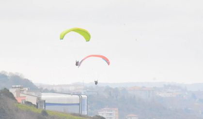 SİNOP’TA SOĞUK HAVA GÖKYÜZÜ TUTKUNLARINI DURDURAMADI
