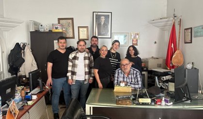 GAZETECİ AKSU’NUN YENİ YAŞI KUTLANDI