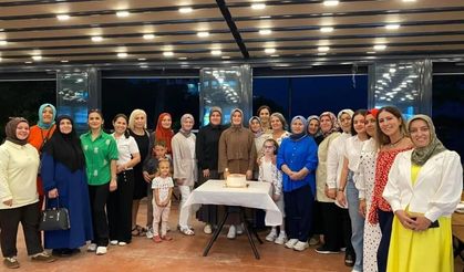 ÖZVİN, YENİ YAŞINA SÜRPRİZ KUTLAMAYLA GİRDİ