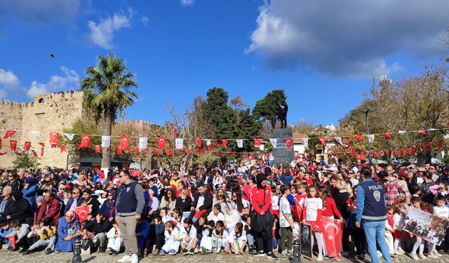 SİNOP'TA CUMHURİYET’İN 102. YILI COŞKU İLE KUTLANDI