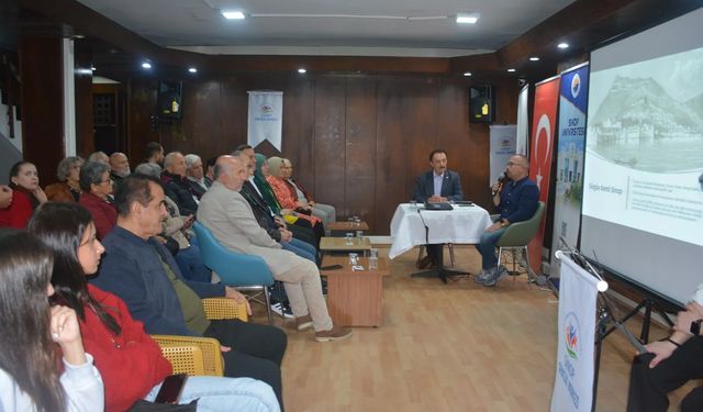 “EDEBİYAT, TARİH VE MÜZİK AKŞAMLARI”NDA TARİHİ SİNOP CEZAEVİ’NİN DÜNÜ VE BUGÜNÜ KONUŞULDU