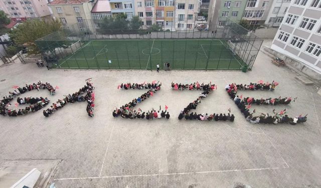 SİNOP'TA LİSE ÖĞRENCİLERİNDEN FİLİSTİN’E DESTEK ETKİNLİĞİ