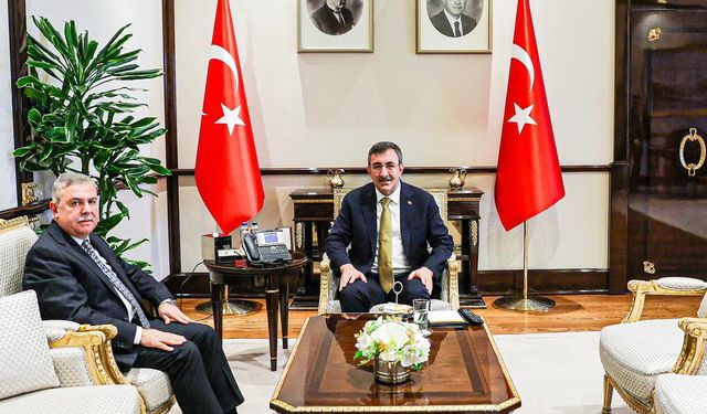 AK PARTİ SİNOP MİLLETVEKİLİ MAVİŞ’TEN CUMHURBAŞKANI YARDIMCISI YILMAZ’A ZİYARET