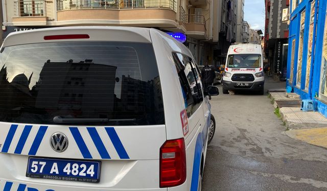 SİNOP'TA İNTİHAR GİRİŞİMİ EKİPLERİ TEYAKKUZA GEÇİRDİ