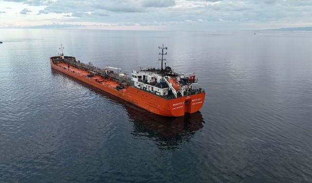 "MIDVOLGA-2" İSİMLİ GEMİ İÇİN UZMAN EKİPLER BEKLENİYOR