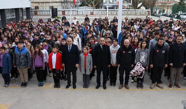 SİNOP’TA 6 ŞUBAT DEPREMLERİNDE HAYATINI KAYBEDENLER ANILDI