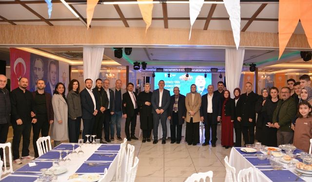 AK PARTİ’DEN ŞEHİT GAZİ AİLELERİ VE SAKATLAR DERNEĞİ ÜYELERİNE İFTAR PROGRAMI