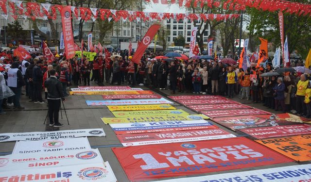 SİNOP’TA 1 MAYIS İŞÇİ BAYRAMI KUTLAMALARI