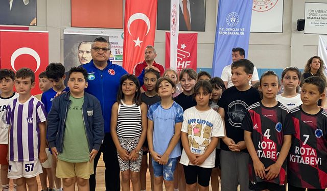 SİNOP’TA ÇOCUKLAR GELENEKSEL OYUNLARLA KEYİFLİ ANLAR YAŞADI
