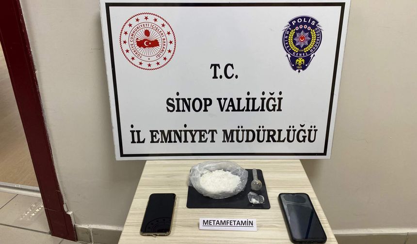 71.9 GR. METAMFETAMİN MADDESİ ELE GEÇİRİLDİ