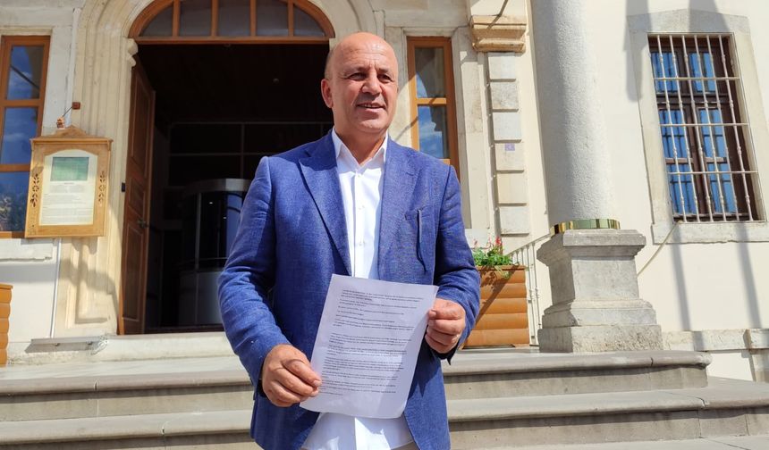 SİNOP BELEDİYE BAŞKANI GÜRBÜZ; “BEN PARTİME, SİNOP HALKINA, VATANDAŞLARIMA, SEÇMENLERİME ASLA İHANET ETMEM”