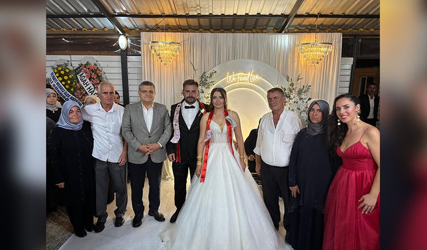 MERTOĞLU MUHTARI ÜNAL’IN MUTLU GÜNÜ
