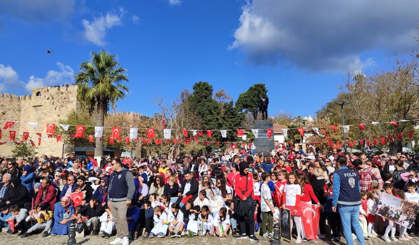SİNOP'TA CUMHURİYET’İN 102. YILI COŞKU İLE KUTLANDI