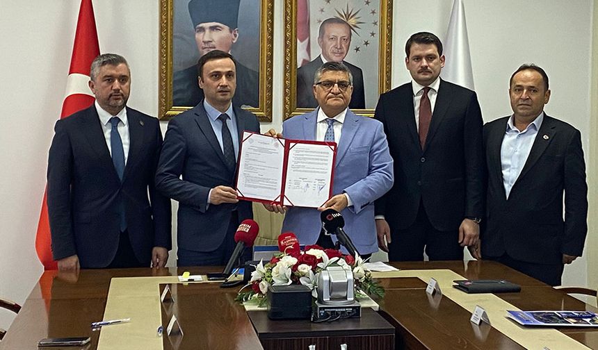 SİNOP’TA TURİZMİ CANLANDIRACAK PROJELER İÇİN İMZA TÖRENİ DÜZENLENDİ