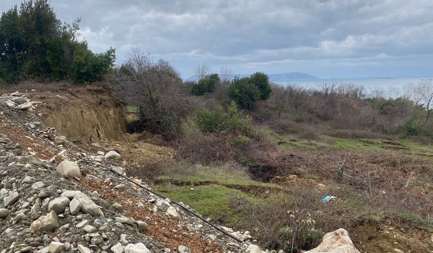 SİNOP'TA HEYELAN TEHLİKESİ SÜRÜYOR