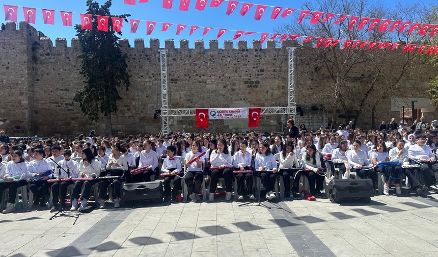 SİNOP’TA 500 ÖĞRENCİDEN ANLAMLI DİNLETİ