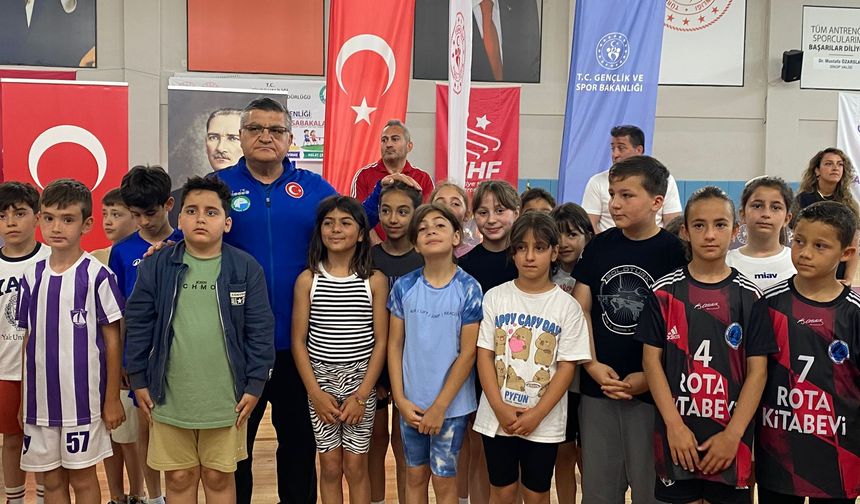 SİNOP’TA ÇOCUKLAR GELENEKSEL OYUNLARLA KEYİFLİ ANLAR YAŞADI
