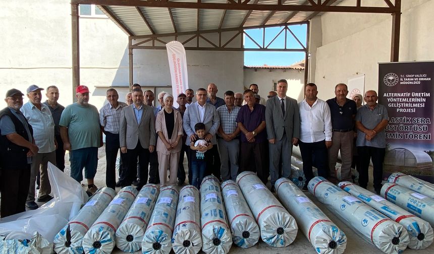 SİNOP’TA 83 ÇİFTÇİYE YÜZDE 50 HİBELİ SERA ÖRTÜSÜ DAĞITILDI