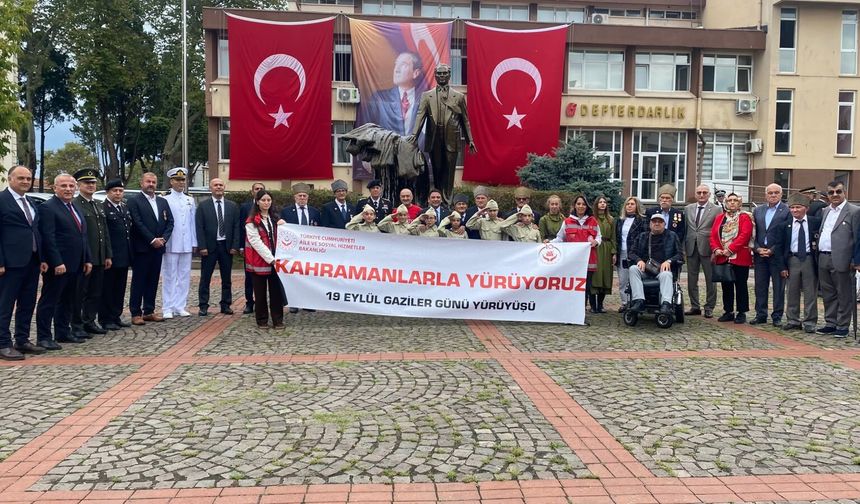 SİNOP’TA GAZİLER GÜNÜ’NE ANLAMLI KORTEJ