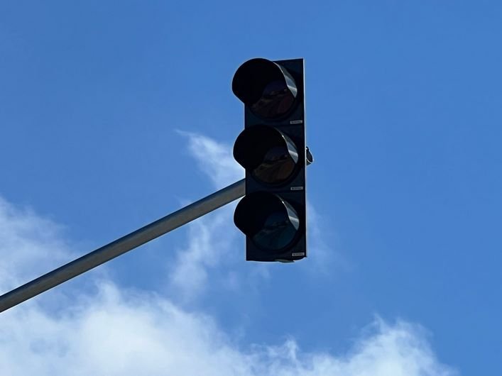 TRAFİK IŞIKLARI TEPKİYE NEDEN OLDU!