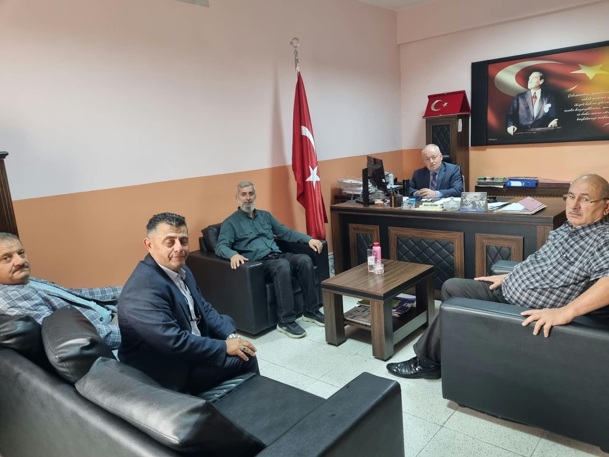 ÖNDER SİNOP’TAN YENİ EĞİTİM YILI ÖNCESİ OKUL ZİYARETLERİ